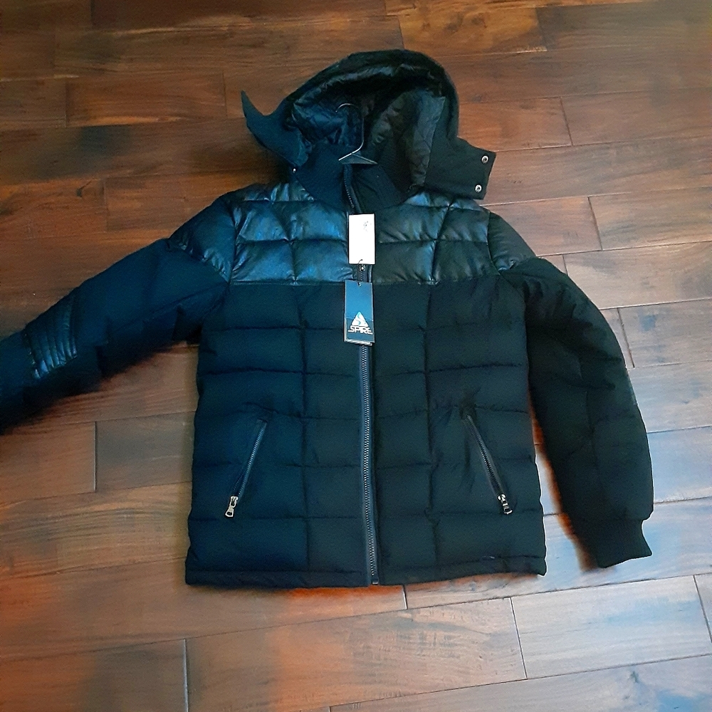 Black spire winter jacket